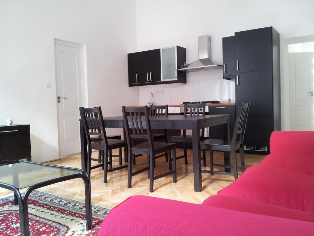 Anna 2 Bedrooms 2 Bathrooms 6 Bikes Budapest Zimmer foto